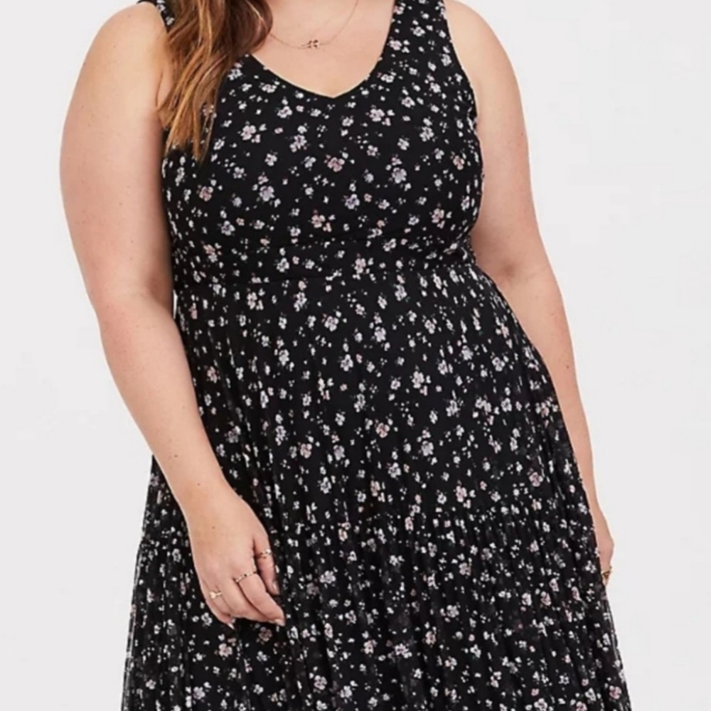 Torrid Flowy Floral Mesh Maxi Dress - Picture 2 of 8